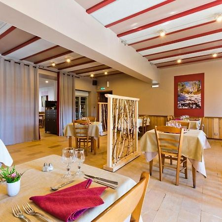 Hotel La Clairiere Chambon-sur-Dolore المظهر الخارجي الصورة